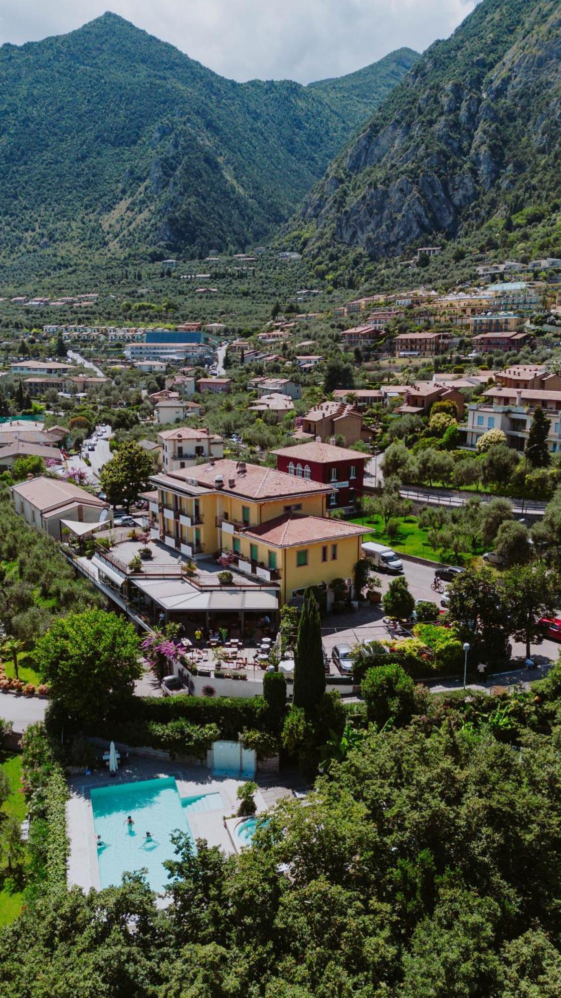 Hotel Limone Limone sul Garda Esterno foto