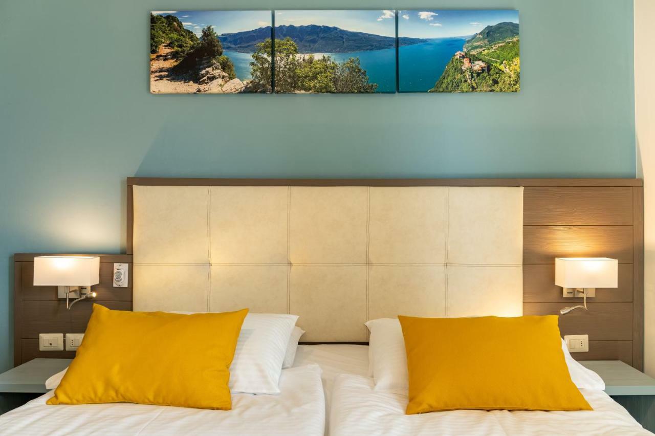 Hotel Limone Limone sul Garda Esterno foto